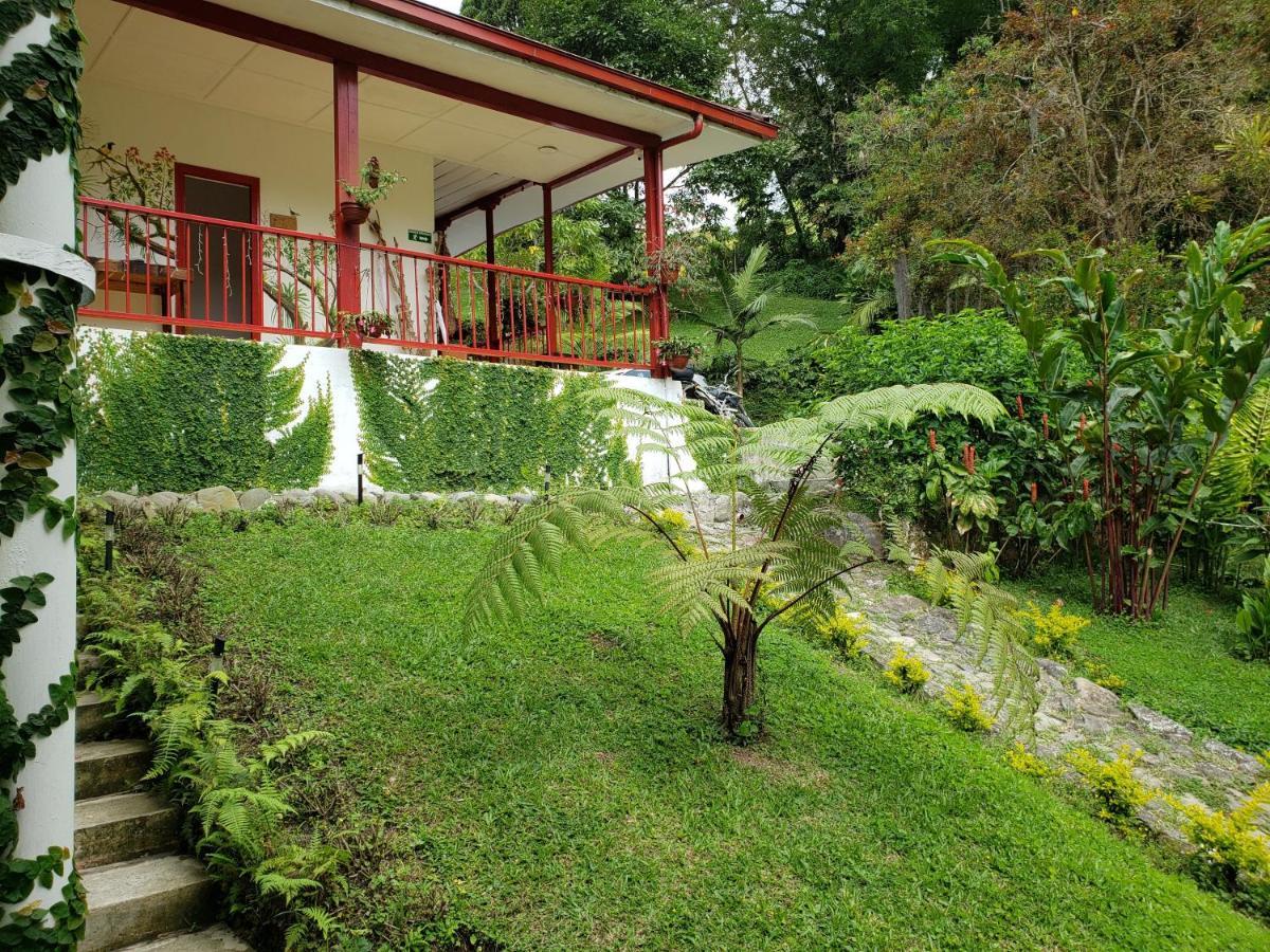 Lodge Paraiso Verde La Linda 外观 照片